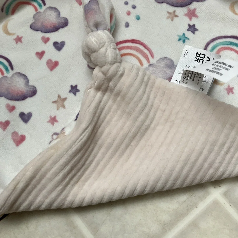 Mary Meyer Lovey‎ Rainbows Print Unicorn Knotted Ribbed Security Blanket